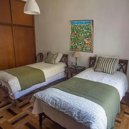 La Casa Alta En La Ruta Del Camino De Santiago