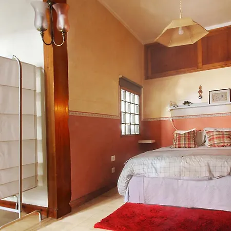 La Casa Alta En La Ruta Del Camino De Santiago A Guarda